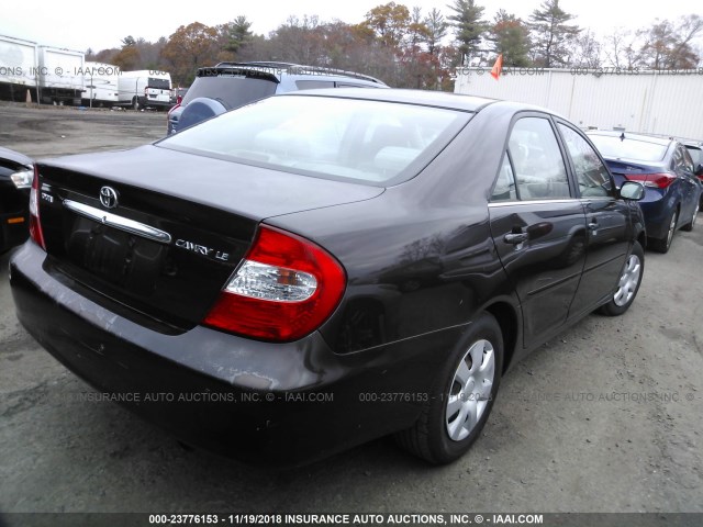 JTDBE32K820075915 - 2002 TOYOTA CAMRY LE/XLE/SE BURGUNDY photo 4