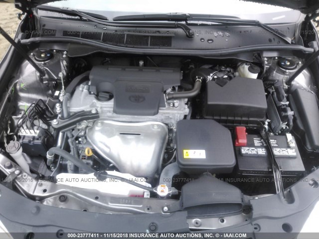 4T1BF1FK6HU286913 - 2017 TOYOTA CAMRY LE/XLE/SE/XSE GRAY photo 10