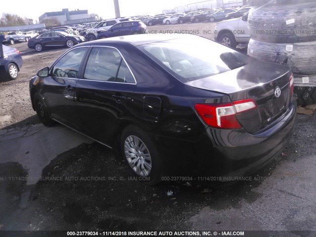 4T1BD1FK2DU087499 - 2013 TOYOTA CAMRY HYBRID/LE/XLE 黑色 照片 3