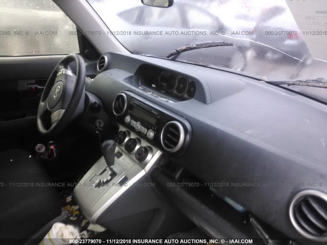 JTLKE50EX81031141 - 2008 TOYOTA SCION XB მუქწითელი ფოტო 5