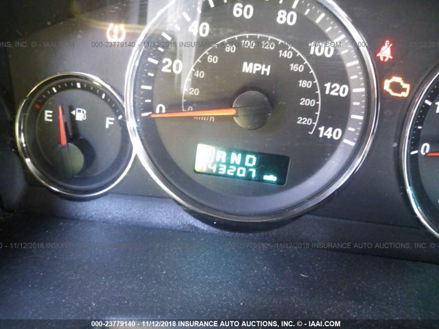 1J8HG48N06C244771 - 2006 JEEP COMMANDER RED photo 7