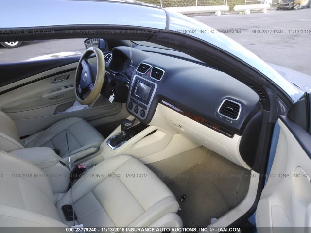 WVWFA71F49V003700 - 2009 VOLKSWAGEN EOS LUX 蓝色 照片 5