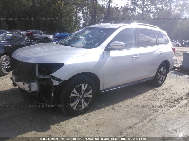 5N1DR2MM8HC684544 - 2017 NISSAN PATHFINDER S/SV/SL/PLATINUM SILVER photo 2