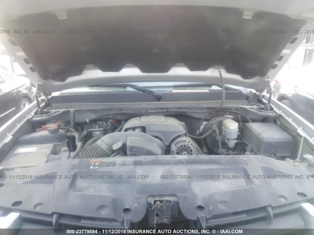 3GTRKVEA5AG138825 - 2010 GMC SIERRA K1500 SLE SILVER photo 10