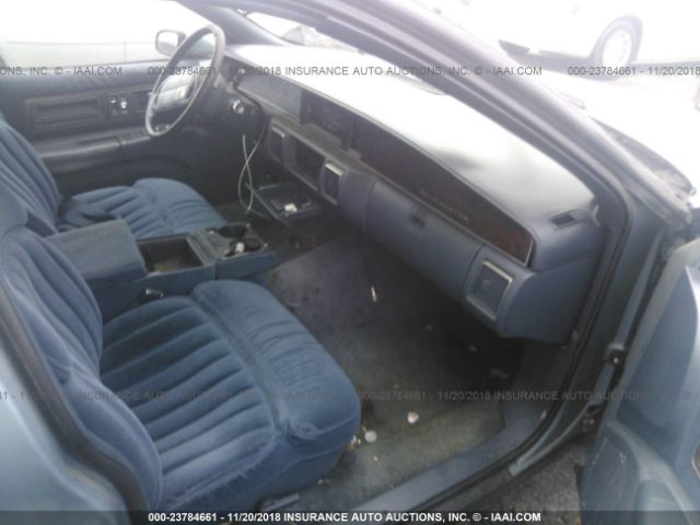 1G4BR8371NW405953 - 1992 BUICK ROADMASTER ESTATE BLUE photo 5