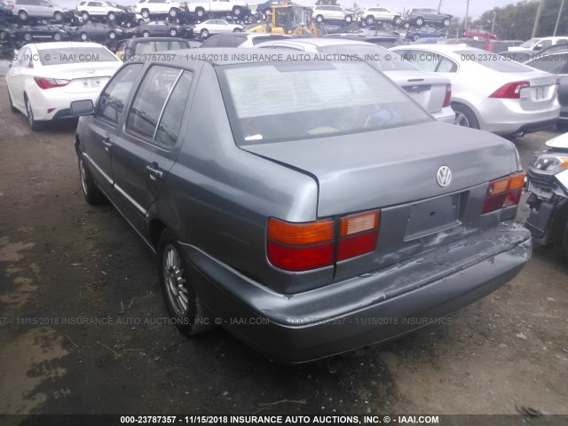 3VWRA81H2TM013984 - 1996 VOLKSWAGEN JETTA GL GRAY photo 3