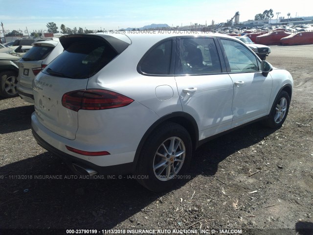 WP1AA2A28GKA11175 - 2016 PORSCHE CAYENNE WHITE photo 4