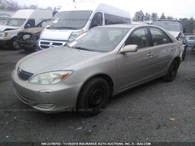 4T1BE32K74U924360 - 2004 TOYOTA CAMRY LE/XLE/SE TAN photo 2