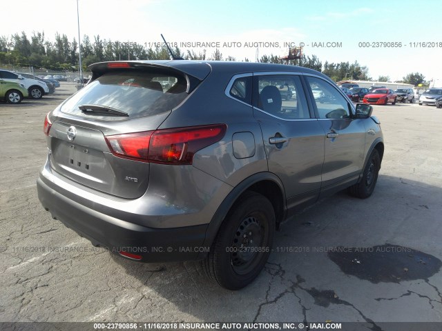 JN1BJ1CR7JW263044 - 2018 NISSAN ROGUE SPORT S/SV/SL GRAY photo 4