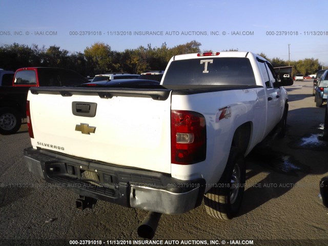 1GCHK53619F156097 - 2009 CHEVROLET SILVERADO K2500 HEAVY DUTY LT WHITE photo 4