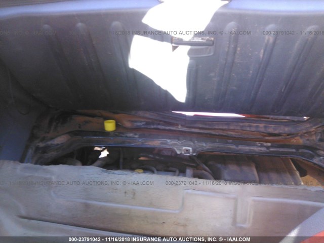 WMEEJ31X28K190451 - 2008 SMART FORTWO PURE/PASSION ORANGE photo 8