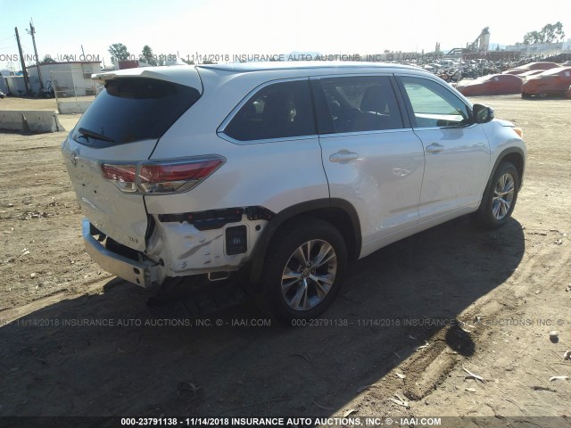 5TDKKRFH1FS109450 - 2015 TOYOTA HIGHLANDER XLE თეთრი ფოტო 4