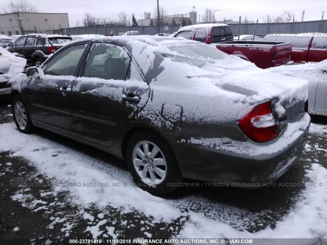 4T1BF30K93U545987 - 2003 TOYOTA CAMRY LE/XLE/SE GRAY photo 3