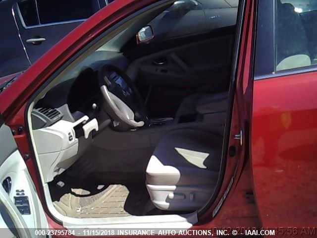 4T1BE46K87U025303 - 2007 TOYOTA CAMRY NEW GENERATION CE/LE/XLE/SE RED photo 4