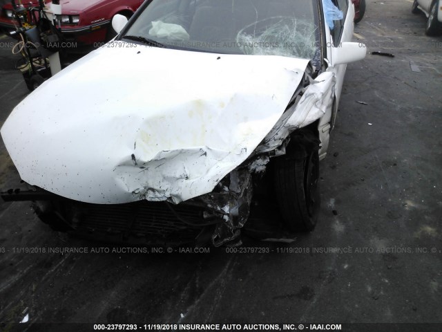 4T1BG22K2VU790900 - 1997 TOYOTA CAMRY CE/LE/XLE 白色 照片 6