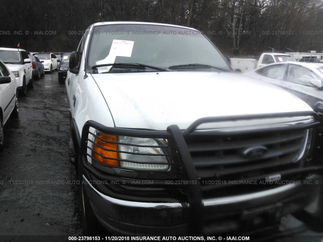 2FTRF08W14CA13563 - 2004 FORD F-150 HERITAGE CLASSIC WHITE photo 6