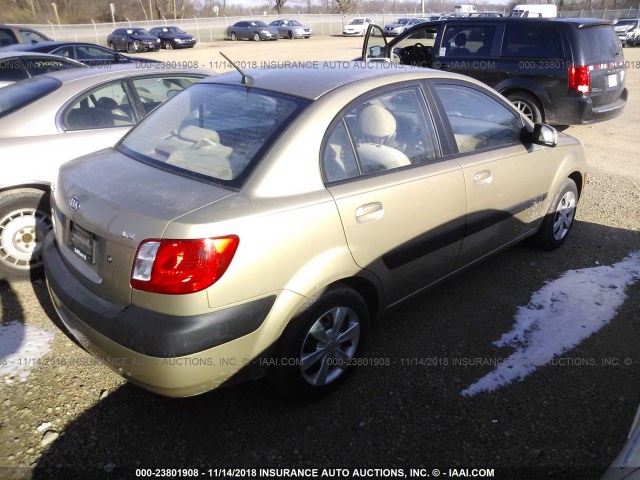 KNADE123766082618 - 2006 KIA RIO GOLD photo 4