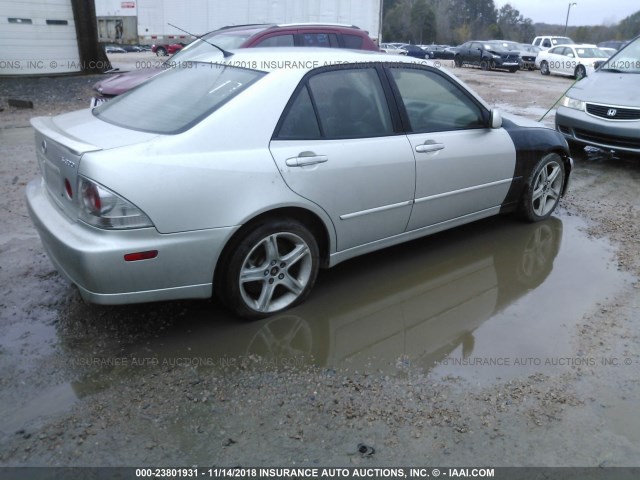 JTHBD192530076436 - 2003 LEXUS IS 300 SILVER photo 4