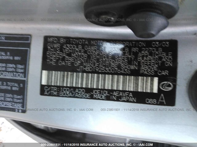 JTHBD192530076436 - 2003 LEXUS IS 300 SILVER photo 9