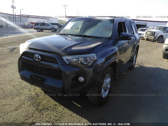 JTEZU5JR9F5103141 - 2015 TOYOTA 4RUNNER SR5/LIMITED GRAY photo 2