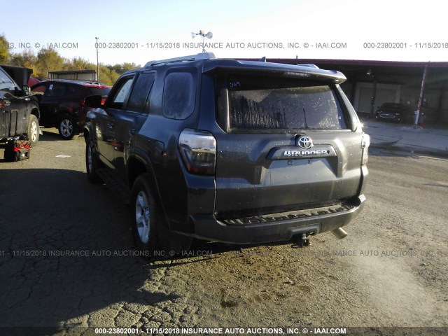 JTEZU5JR9F5103141 - 2015 TOYOTA 4RUNNER SR5/LIMITED GRAY photo 3