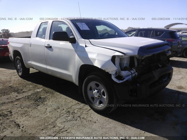 5TFRM5F13HX122685 - 2017 TOYOTA TUNDRA DOUBLE CAB SR/SR5 WHITE photo 1