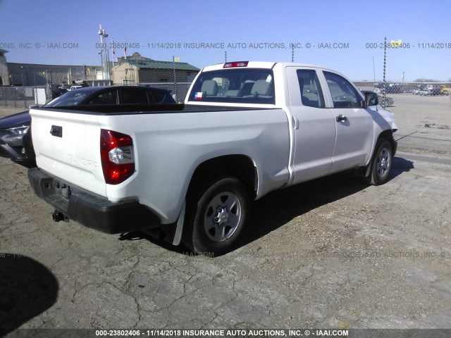 5TFRM5F13HX122685 - 2017 TOYOTA TUNDRA DOUBLE CAB SR/SR5 WHITE photo 4