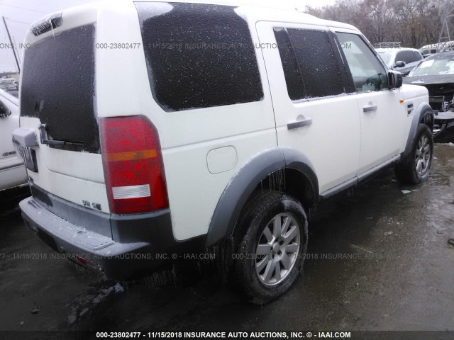 SALAA25425A315496 - 2005 LAND ROVER LR3 WHITE photo 4