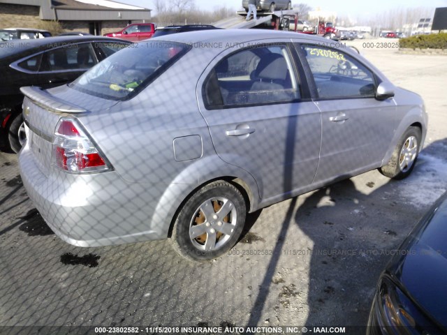 KL1TD56E39B319550 - 2009 CHEVROLET AVEO LS/LT ვერცხლისფერი ფოტო 4