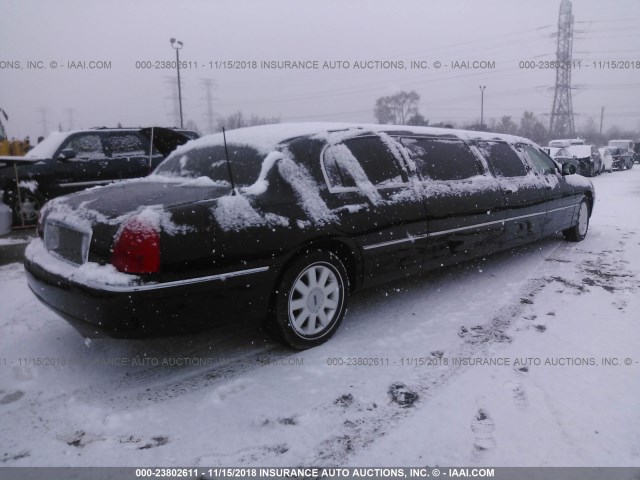 1L1FM88W85Y659617 - 2005 LINCOLN TOWN CAR EXECUTIVE BLACK photo 4