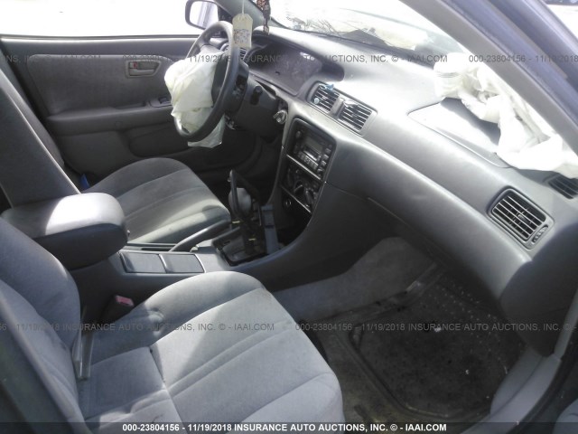 JT2BF22K5X0206127 - 1999 TOYOTA CAMRY LE/XLE Жасыл фото 5