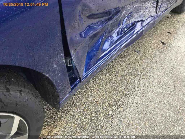 3KPF24AD5KE032496 - 2019 KIA 4 DOOR  BLUE photo 15