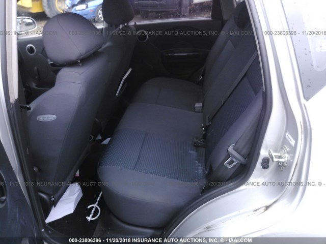 KL1TD66698B006113 - 2008 CHEVROLET AVEO LS SILVER photo 8