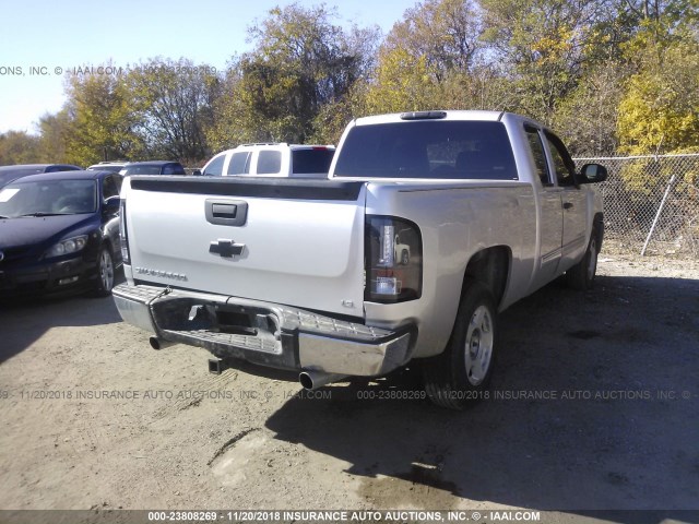 1GCSCREA5AZ222505 - 2010 CHEVROLET SILVERADO C1500  LS SILVER photo 4