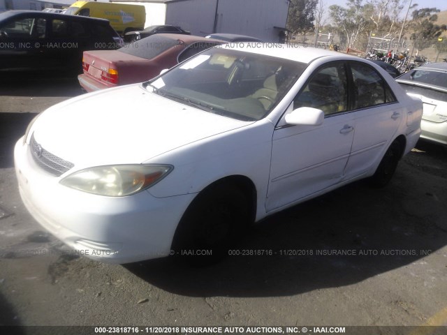 4T1BE32KX3U183717 - 2003 TOYOTA CAMRY LE/XLE/SE WHITE photo 2