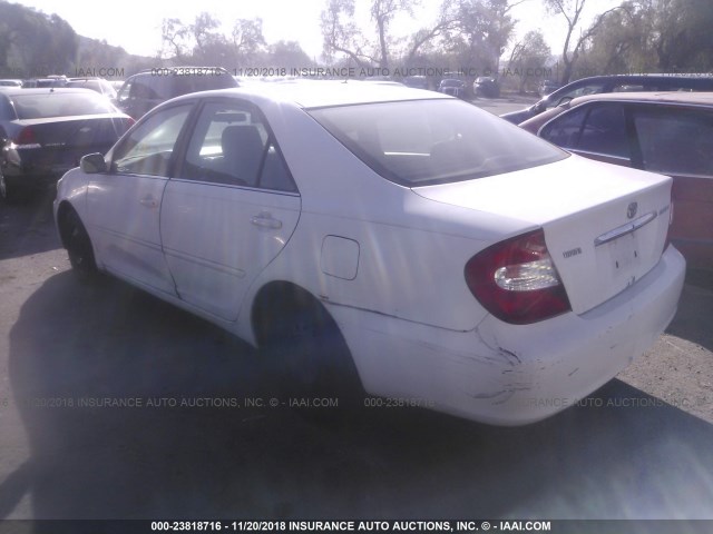 4T1BE32KX3U183717 - 2003 TOYOTA CAMRY LE/XLE/SE WHITE photo 3