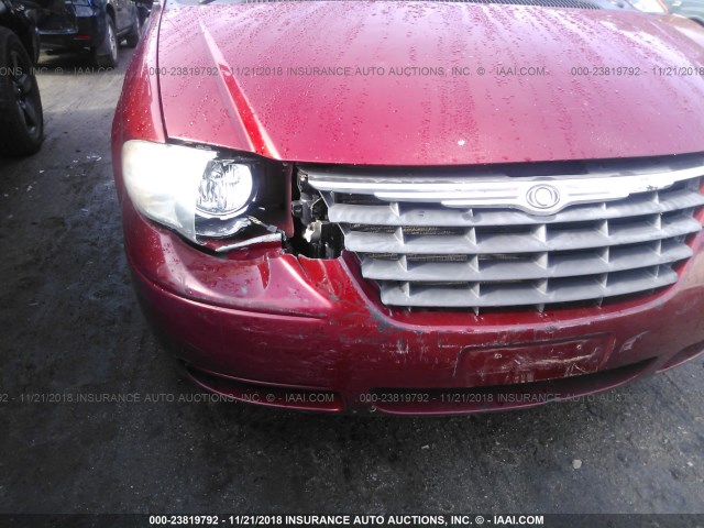 2A4GP44R36R881327 - 2006 CHRYSLER TOWN & COUNTRY LX MAROON photo 6