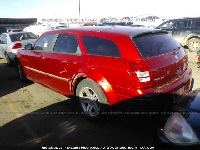 2D4FV47V46H426060 - 2006 DODGE MAGNUM SXT RED photo 2