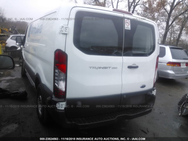 1FTYR2ZM9GKB18279 - 2016 FORD TRANSIT T-250 WHITE photo 3