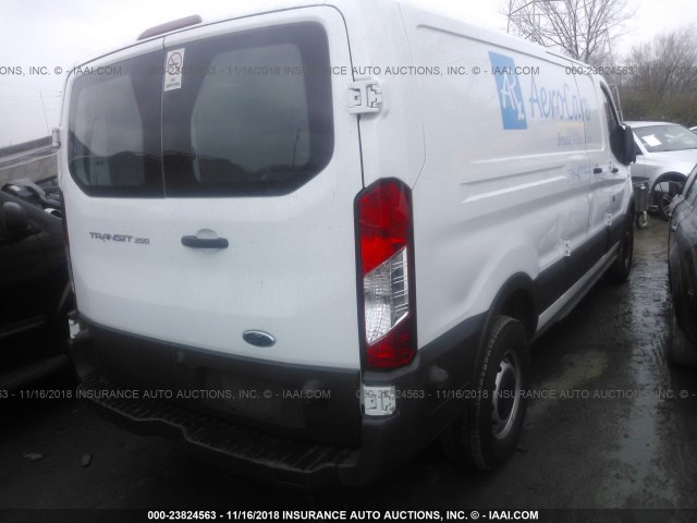 1FTYR2ZM9GKB18279 - 2016 FORD TRANSIT T-250 WHITE photo 4