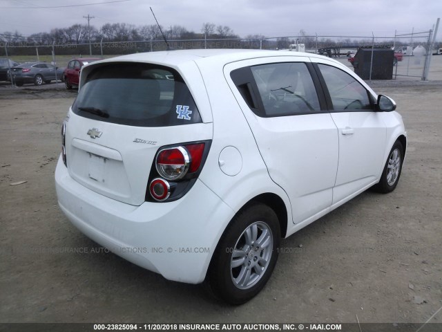 1G1JA6SH6C4143015 - 2012 CHEVROLET SONIC LS 白色 照片 4