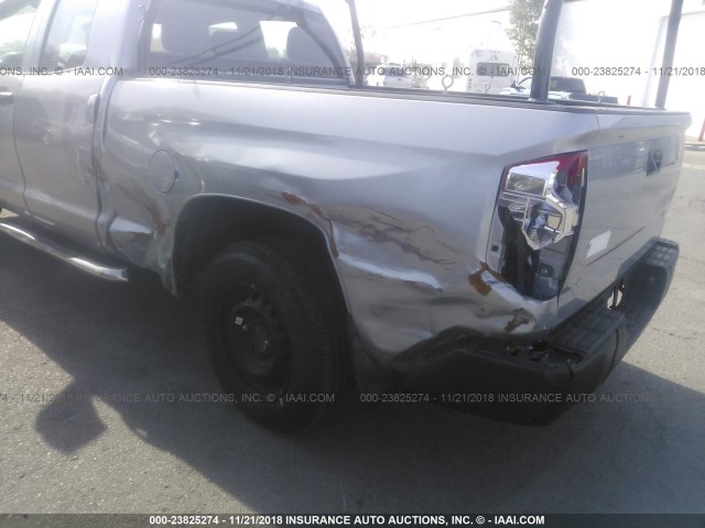 5TFRU5F17EX032919 - 2014 TOYOTA TUNDRA DOUBLE CAB SR/SR5 SILVER photo 6