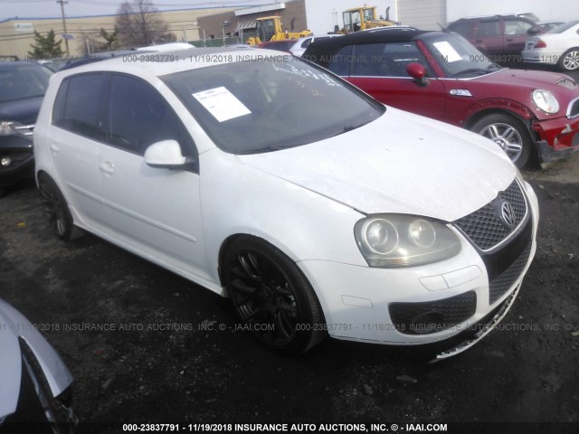 WVWGV71K27W040869 - 2007 VOLKSWAGEN NEW GTI WHITE photo 1