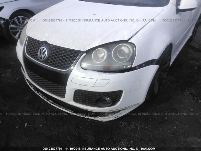 WVWGV71K27W040869 - 2007 VOLKSWAGEN NEW GTI WHITE photo 6