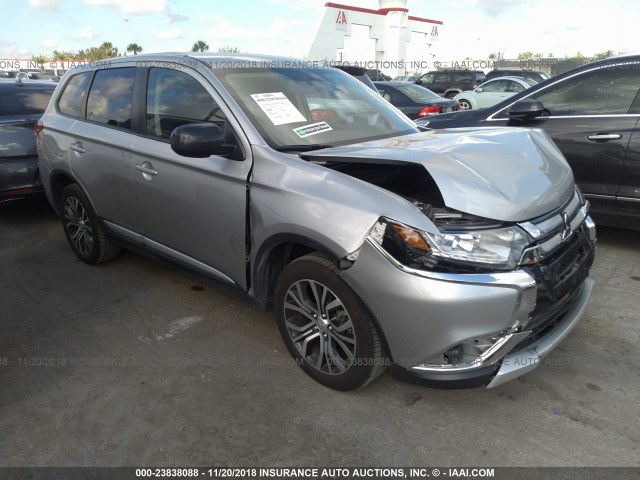 JA4AD2A30JZ053057 - 2018 MITSUBISHI OUTLANDER ES ვერცხლისფერი ფოტო 1