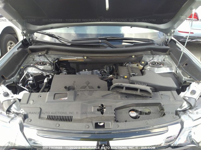 JA4AD2A30JZ053057 - 2018 MITSUBISHI OUTLANDER ES ვერცხლისფერი ფოტო 10