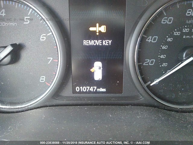 JA4AD2A30JZ053057 - 2018 MITSUBISHI OUTLANDER ES ვერცხლისფერი ფოტო 7