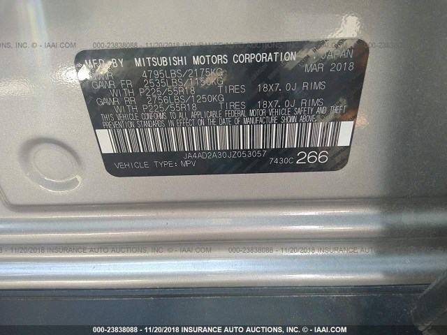 JA4AD2A30JZ053057 - 2018 MITSUBISHI OUTLANDER ES ვერცხლისფერი ფოტო 9