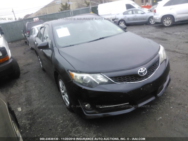 4T1BF1FK1CU148205 - 2012 TOYOTA CAMRY SE/LE/XLE BLACK photo 1