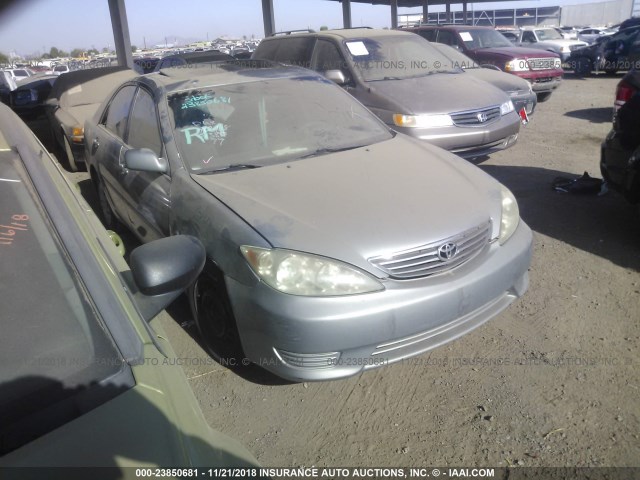 4T1BE30K65U504514 - 2005 TOYOTA CAMRY LE/XLE/SE GRAY photo 1